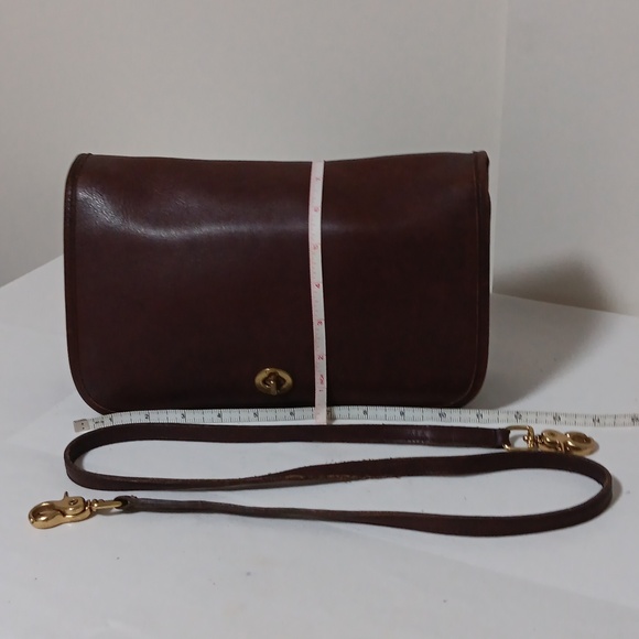 COACH Vintage RIDGFIELD *ORIGINAL* Brown Shoulder or Crossbody Bag - Picture 10 of 11